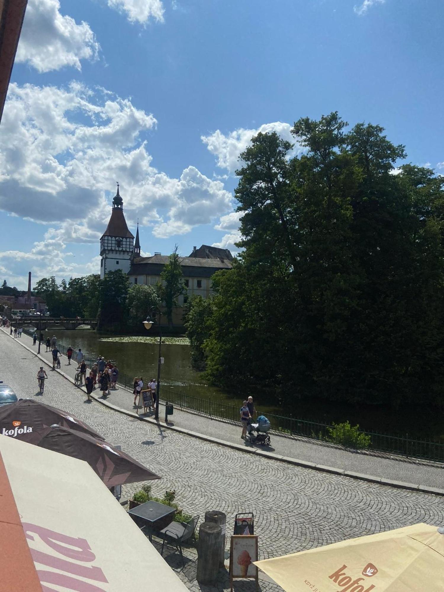 Apartmany V Podzamci V Blizkosti Zamku Blatná Zewnętrze zdjęcie